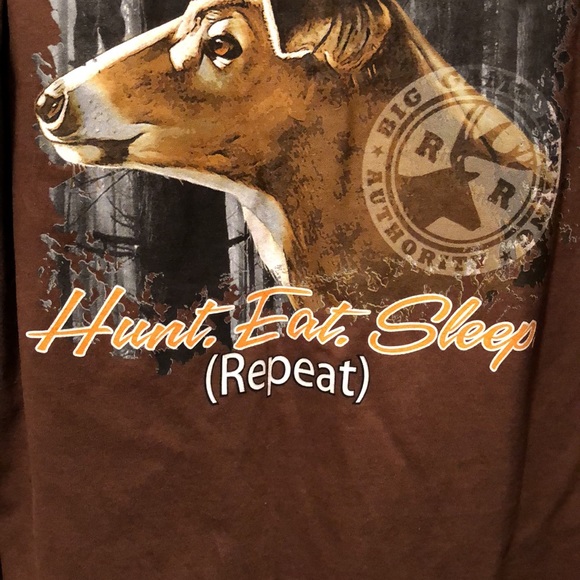 NWOT Men’s Racks and Reels long sleeve shirt. Lots of details on back & sleeve. - Picture 10 of 13